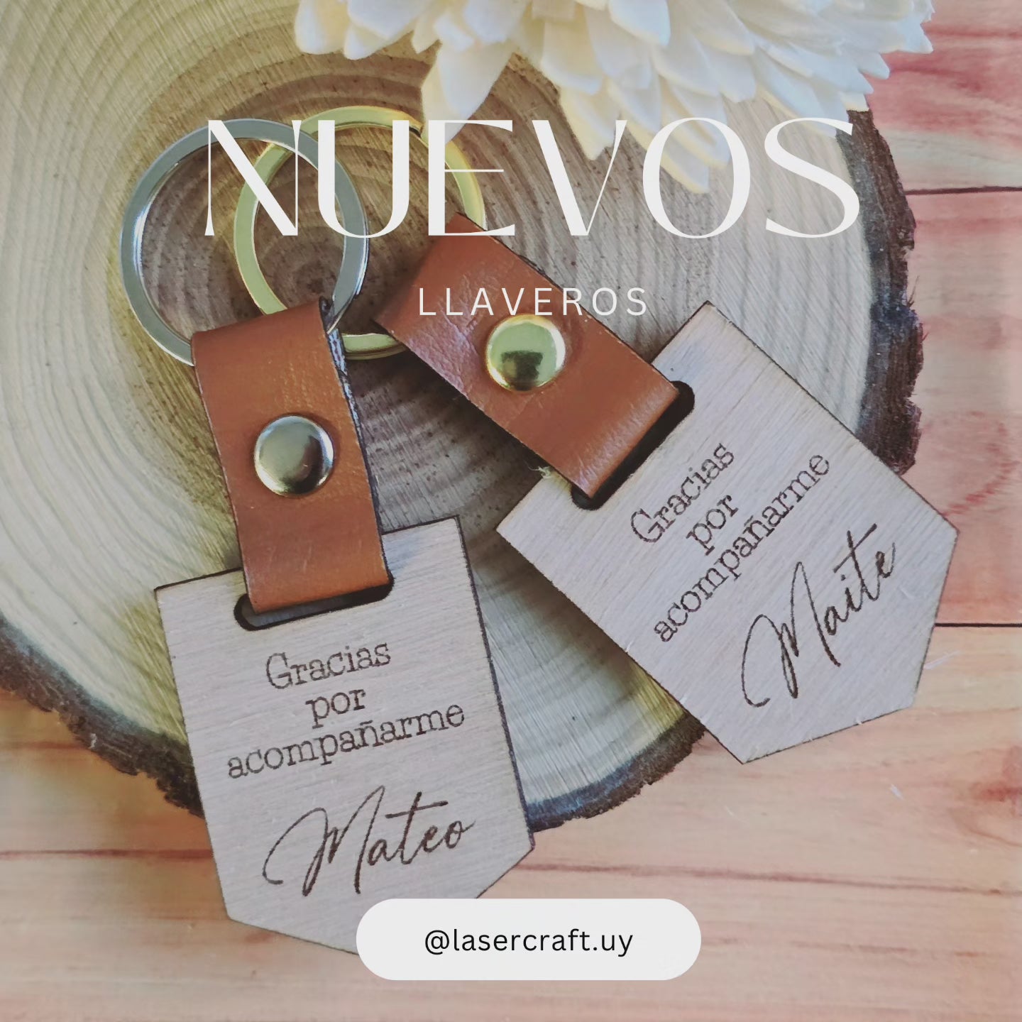 Llavero en Madera y Ecocuero